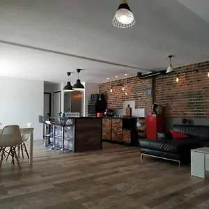  Hébergement de vacances Maison Dans Quartier Calme
